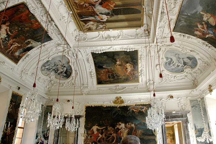 Deckenmalerei im PLanetensaal des Schloss Eggenberg